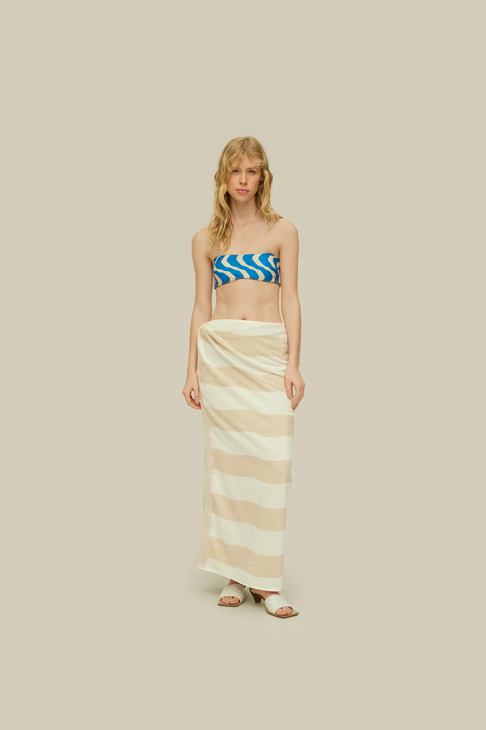 White Wavor Towel