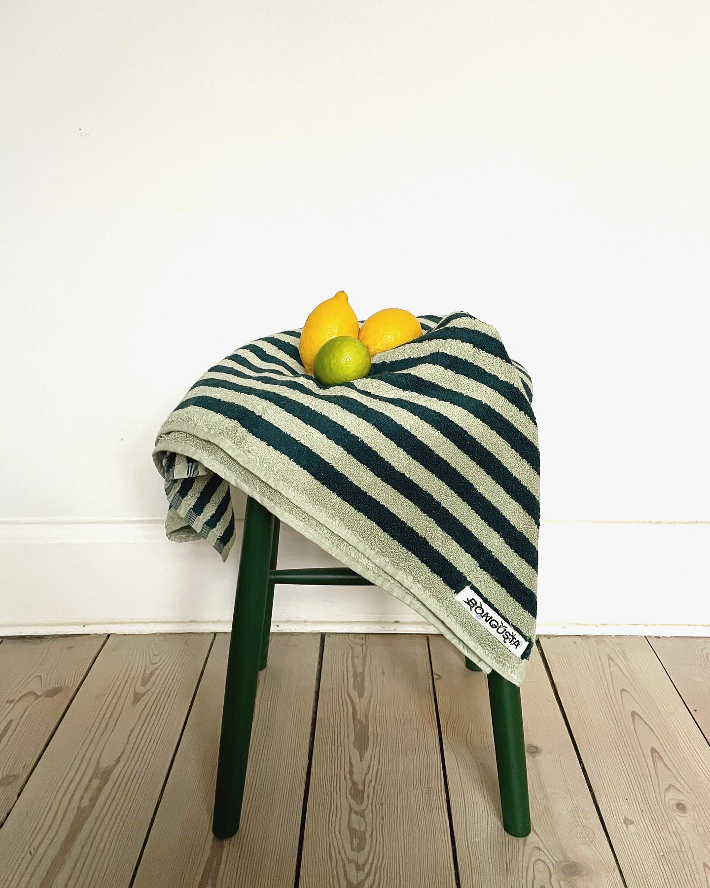 Naram Towels (Sea foam & Deep teal)