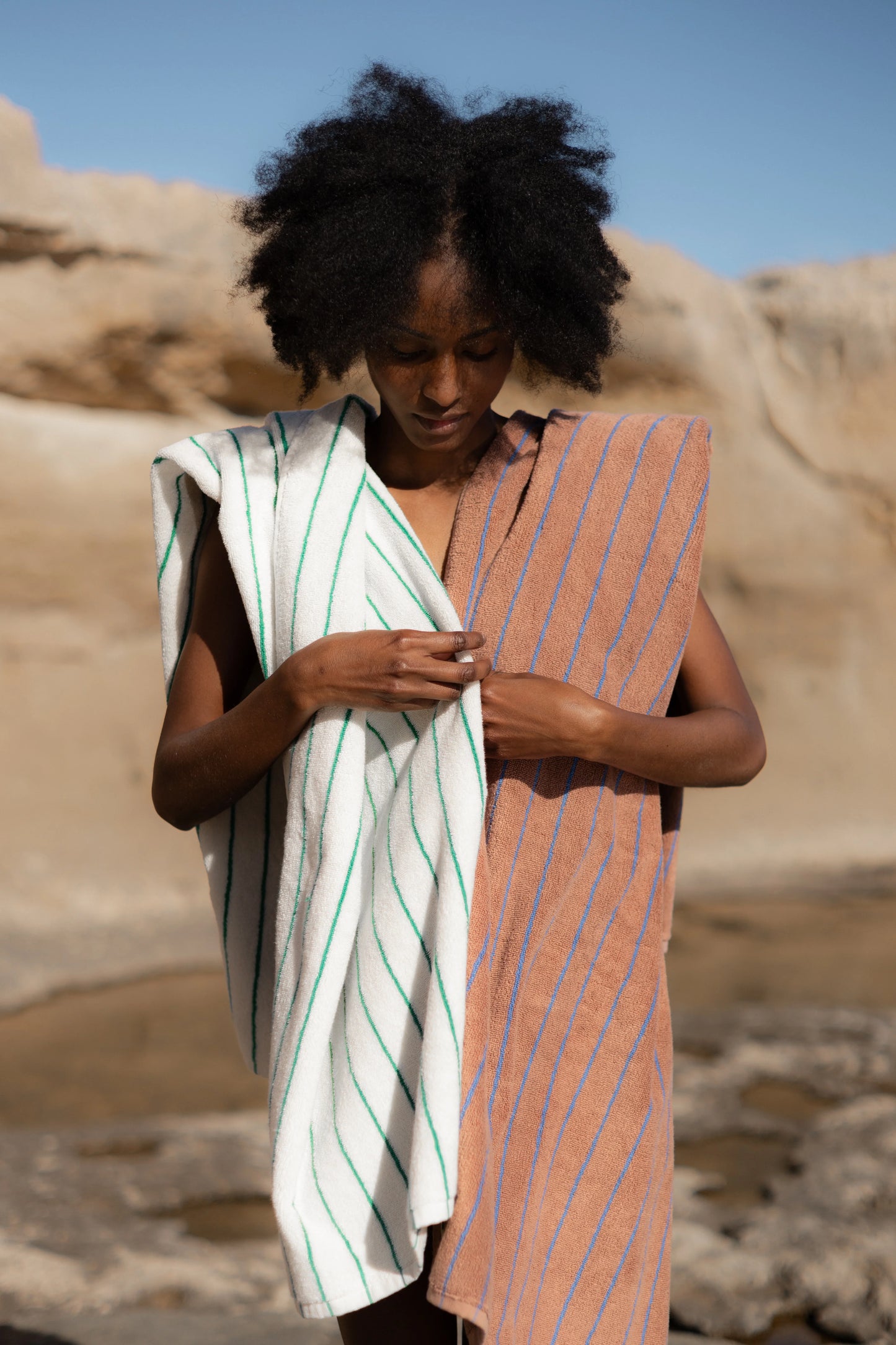 Naram Towels (pure white & grass)