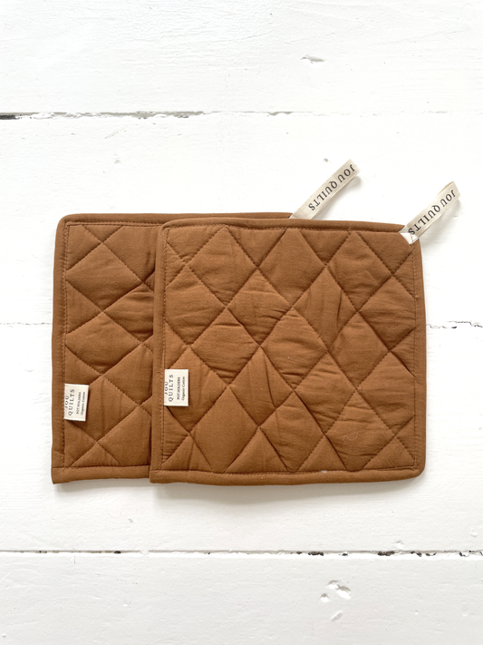 Quilted Patchwork Pot Holders - Cognac & Creme